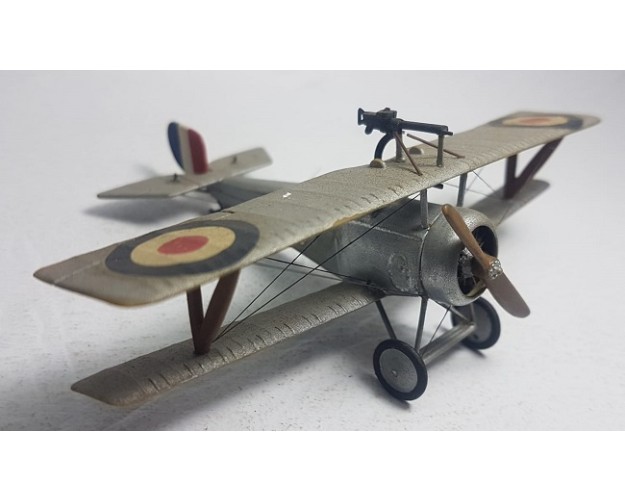 NIEUPORT 11 BÉBÉ - 1/72