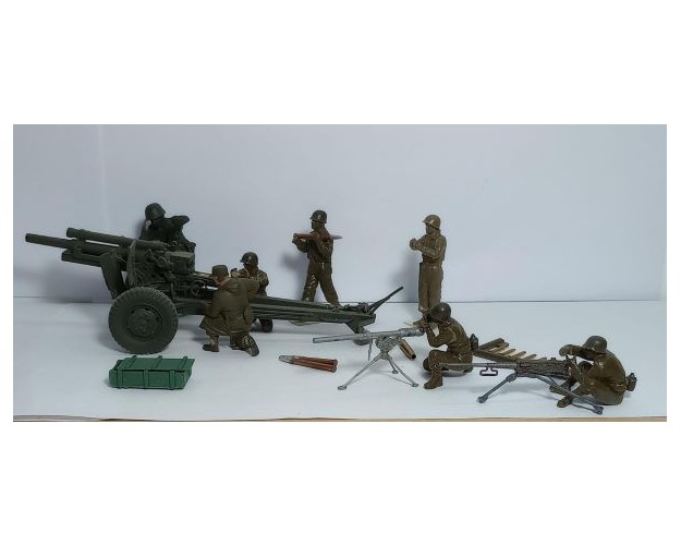 DIORAMA U.S ARMY: Obus Howitzer 105mm + Cal. 0,50 + M18 + 7 figuras