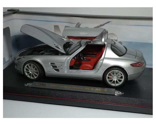 MERCEDES-BENZ SLS AMG