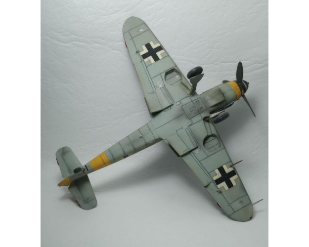 MESSERSCHMITT BF-109 G-10 - 9 BLANCO - 1/48