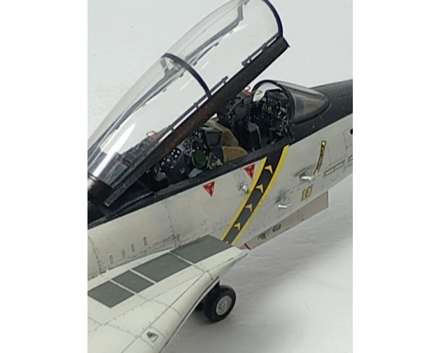 F-14A TOMCAT. VF-84 - ESCALA 1/72