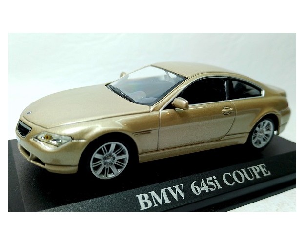 BMW 645i COUPE