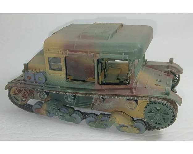 C7P TRACTOR DE ARTILLERÍA