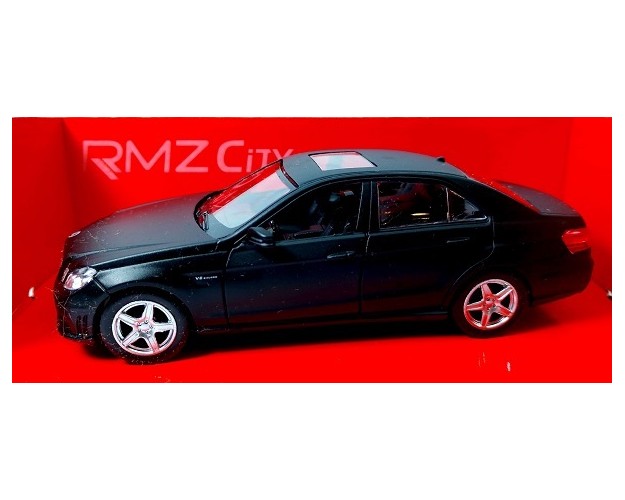 MERCEDES BENZ E 63 AMG 1/38
