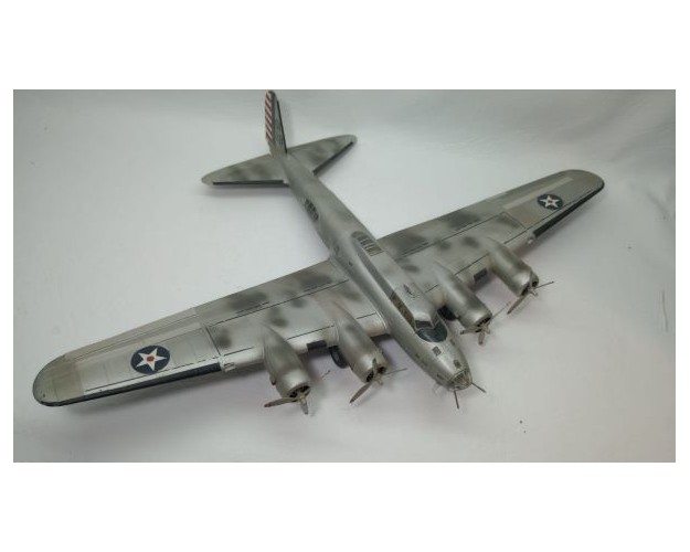 BOEING B-17B FLYING FORTRESS - 1/72