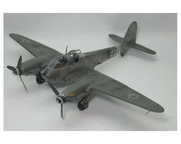 MESSERSCHMITT ME-410 HORNISSE - CAZA NOCTURNO - 1/48