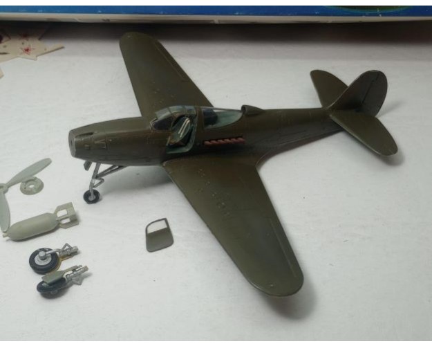 P-39N/Q AIRACOBRA "RUSSIAN ACE" - 1/72 - SEMITERMINADO