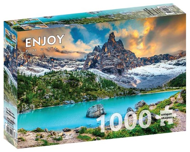 Sorapis Lake, Dolomites, Italy