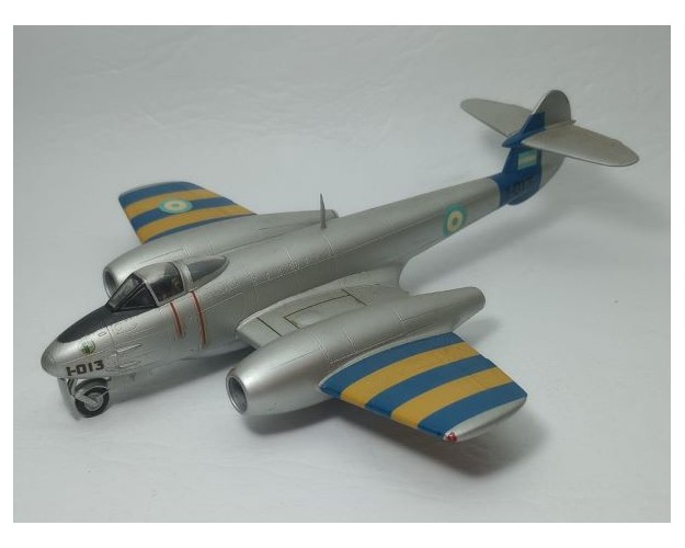 GLOSTER METEOR MK.IV - I-013 - 1/72