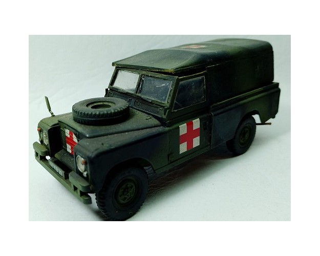 LAND ROVER 109 S.III