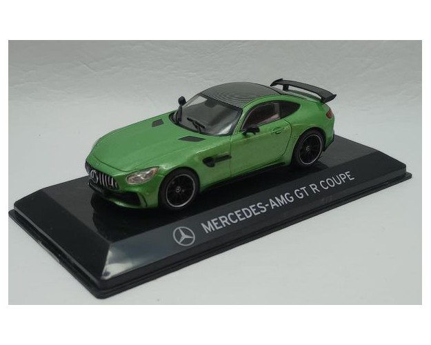 MERCEDES-AMG GT R COUPE