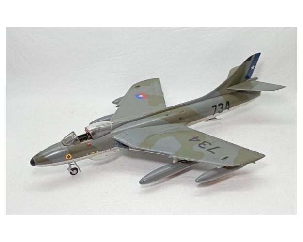 HAWKER HUNTER MK.71 -FUERZA AÉREA DE CHILE - 1/48