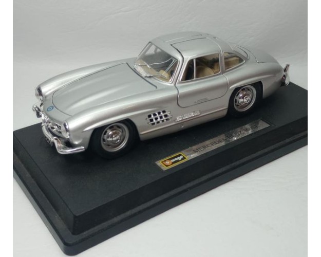 Mercedes-Benz 300 SL