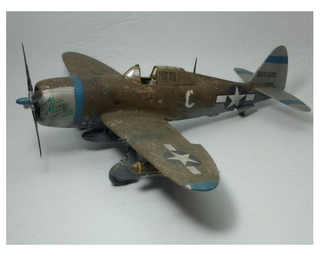 P-47B THUNDERBOLT - 1/48