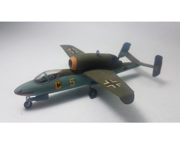 HEINKEL HE-162 SALAMANDER - 1/72