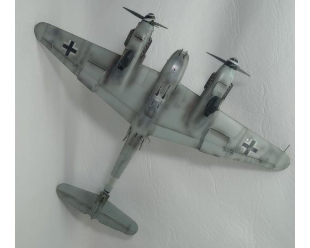 MESSERSCHMITT ME-410 HORNISSE - CAZA NOCTURNO - 1/48