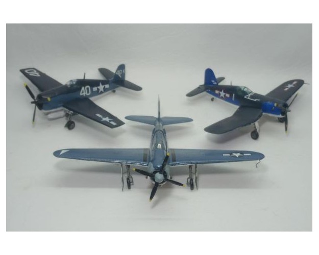 AVIACIÓN U.S.NAVY (HELLDIVER / HELLCAT / CORSAIR) 1/72