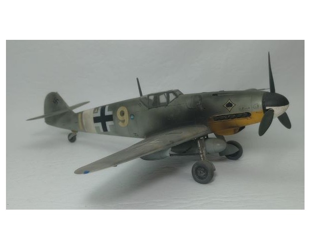 MESSERCHMITT BF-109 G / 9 BLANCO - 1/48