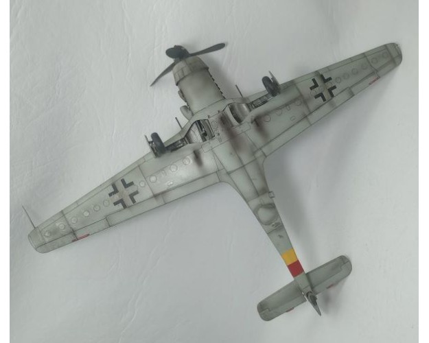 FOCKE-WULF TA-152 - 4 VERDE - 1/48