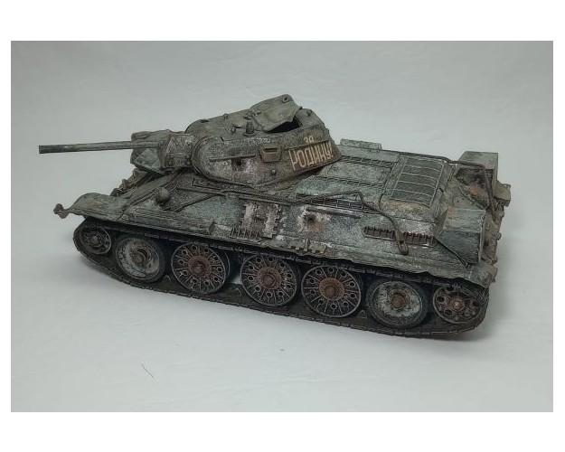 T-34/85 - TANQUE SOVIÉTICO IIGM