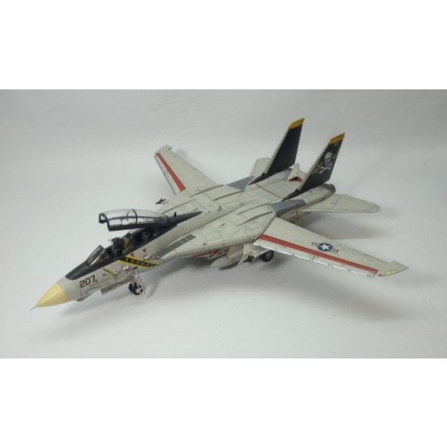 F-14A TOMCAT. VF-84 - ESCALA 1/72