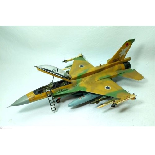 F-16I SUFA - ESCALA 1/48