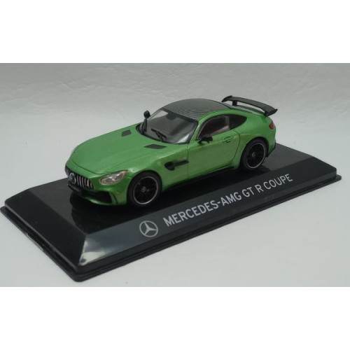 MERCEDES-AMG GT R COUPE