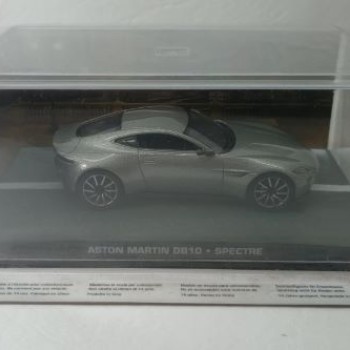 ASTON MARTIN DB10 - SPECTRE