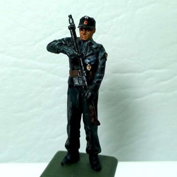 Tripulante de Panzer con MG34