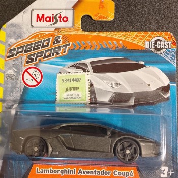 LAMBORGHINI AVENTADOR COUPE