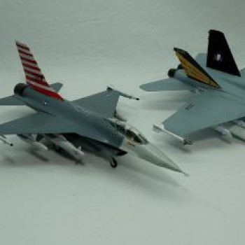 RECATORES AMERICANOS (F-16 / F/A-18 / F-104)