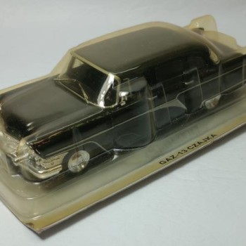GAZ-13 CZAJKA