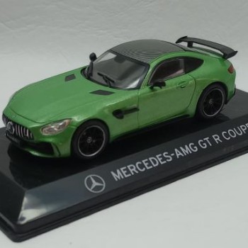 MERCEDES-AMG GT R COUPE