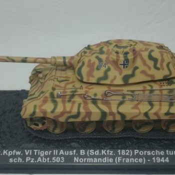Pz.Kpfw. VI Tiger IIAusf.B (Sd.Kfz.182) Porsche Turret