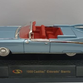 1959 CADILLAC ELDORADO BIARRITZ