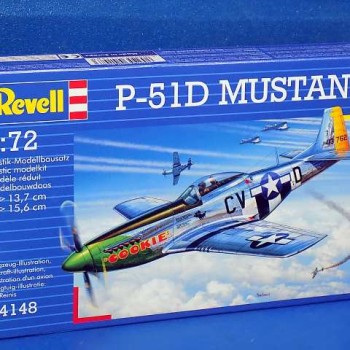 P-51D MUSTANG