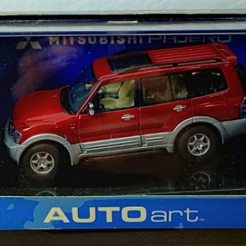 MITSUBISHI PAJERO