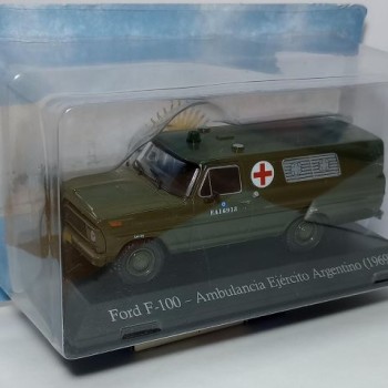 Ford F-100 - Ambulancia Ejército Argentino